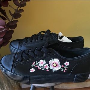 H&M Divided Embroidered Satin Sneakers